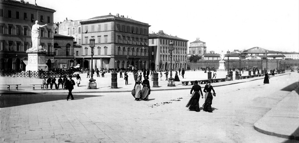 Piazza Carlo Alberto - 1895