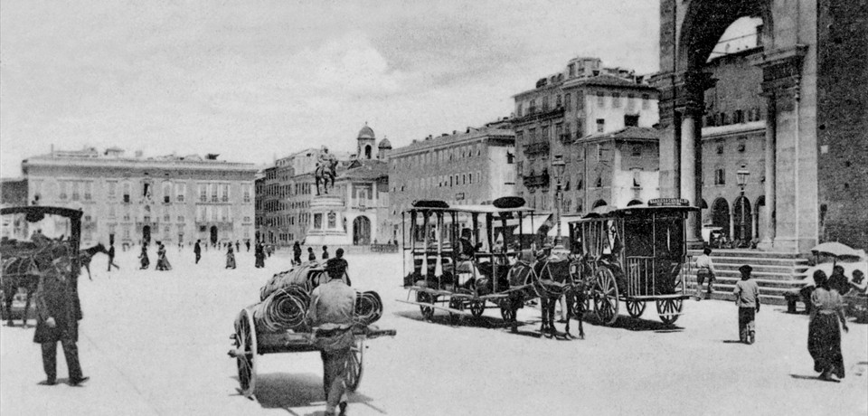 Piazza Vittorio Emanuele - 1880