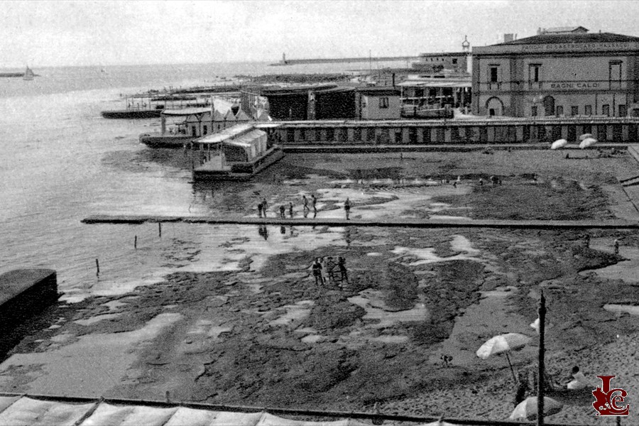 Bagni Pancaldi - La spiaggetta - 1930