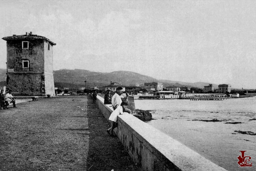 Rotonda di Ardenza - La torre dei finanzieri - 1920