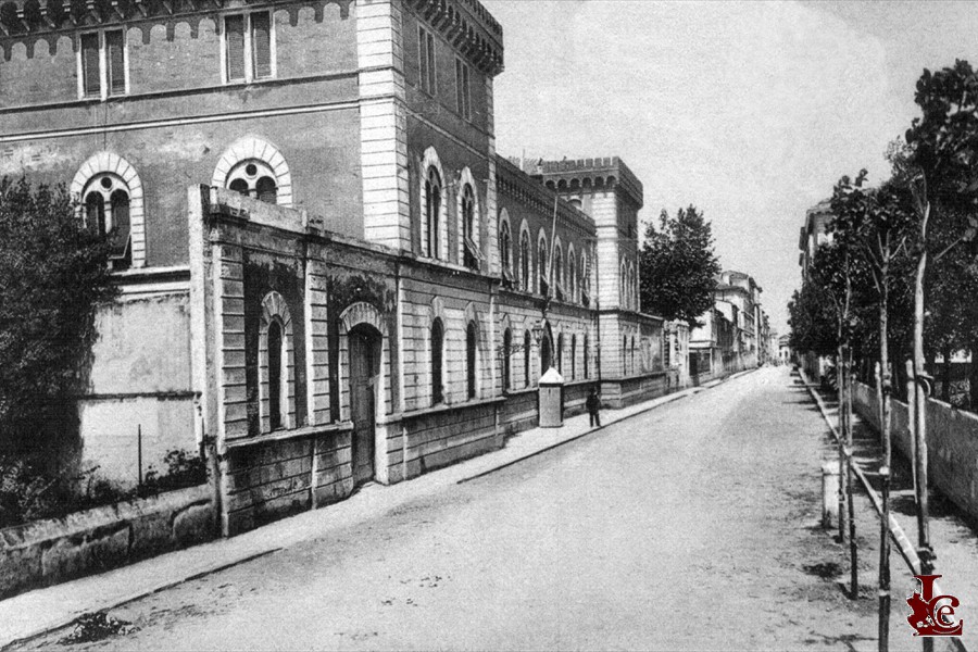 Via Ricasoli - Caserma dei Carabinieri - 1900